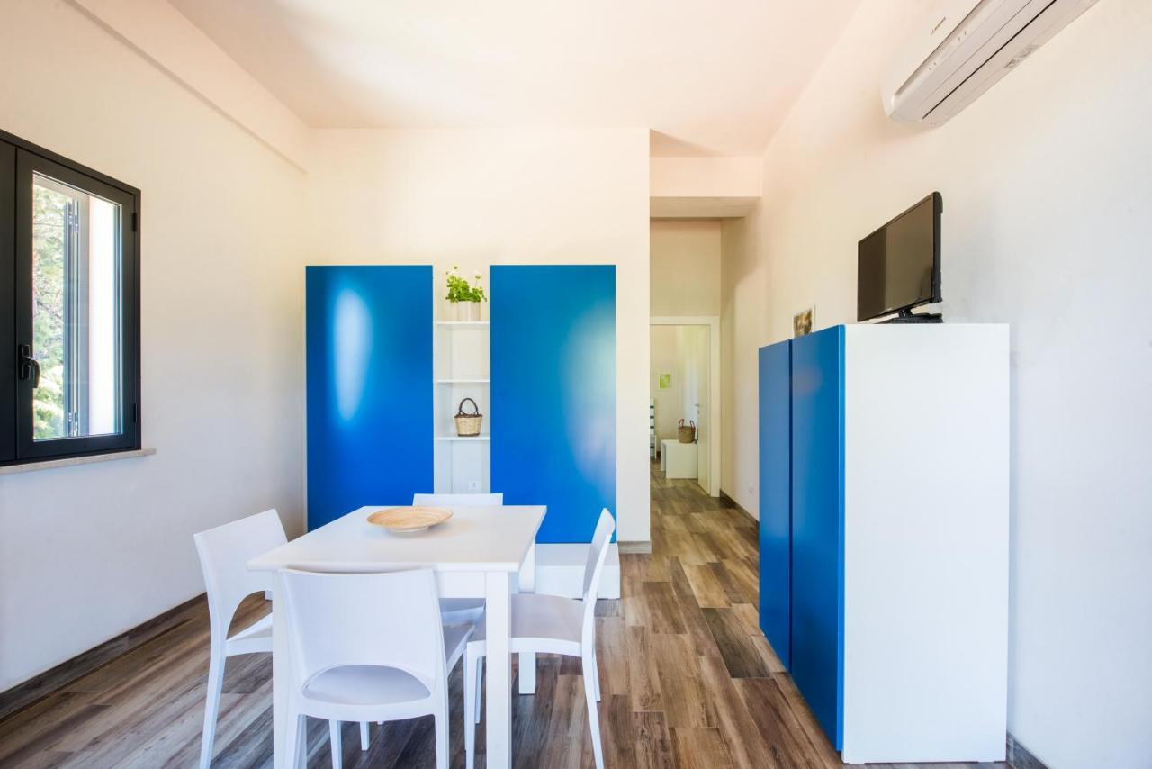 Ulivo Blu Holiday Homes 카스텔라마레델골포 외부 사진