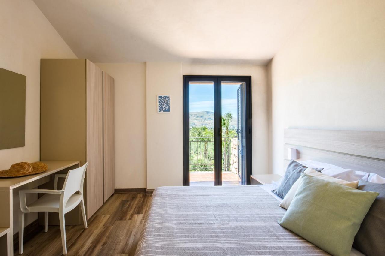 Ulivo Blu Holiday Homes 카스텔라마레델골포 외부 사진