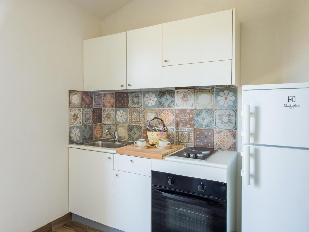 Ulivo Blu Holiday Homes 카스텔라마레델골포 외부 사진